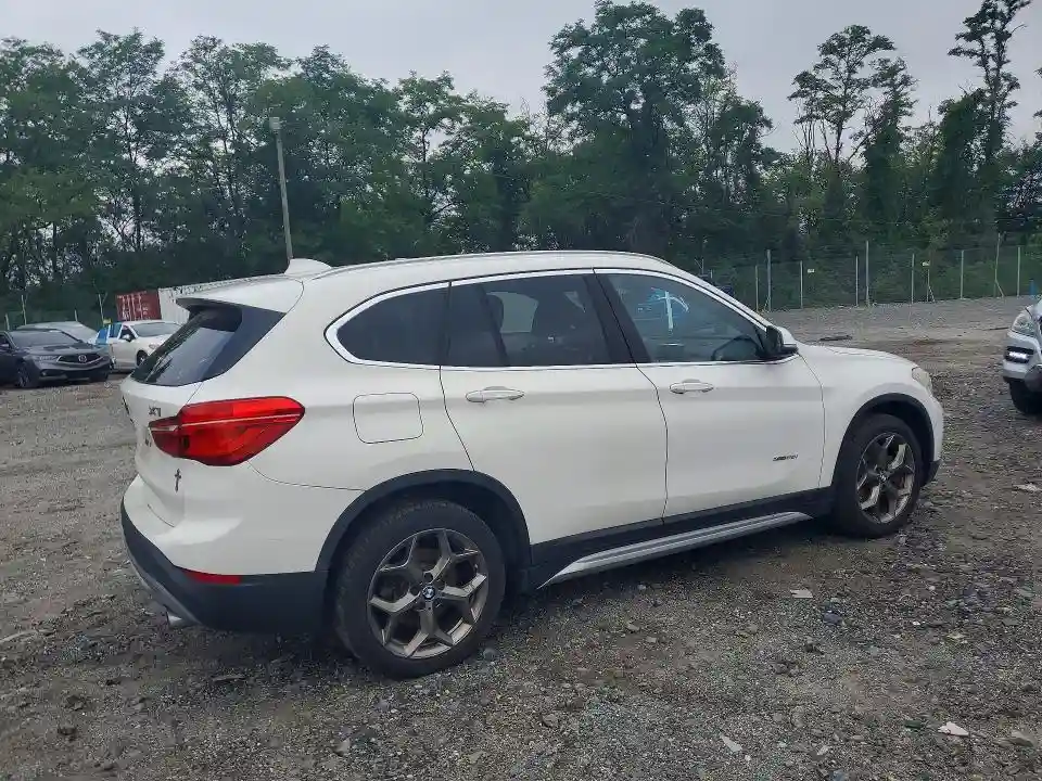 WBXHT3Z32G4A48942 2016 BMW X1-2