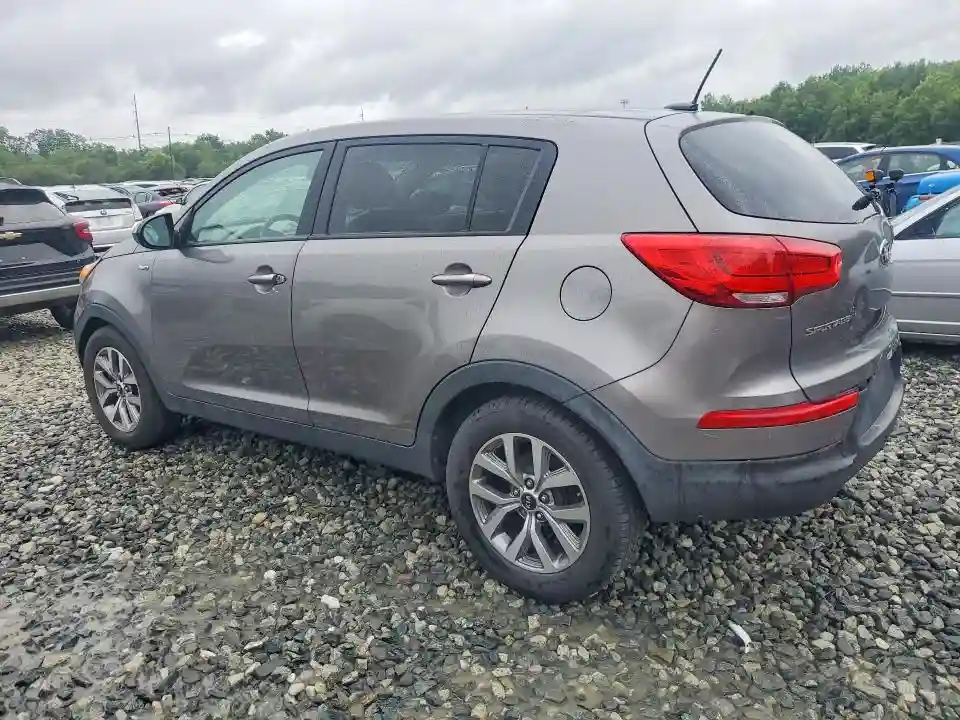 KNDPBCAC8G7813302 2016 KIA SPORTAGE-1