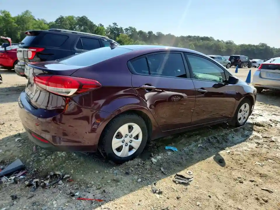 3KPFK4A78JE281514 2018 KIA FORTE-2