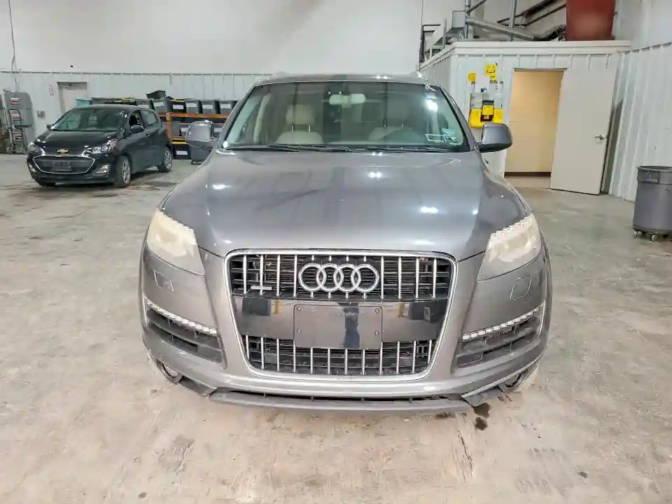 WA1LGAFE8FD004911 2015 AUDI Q7-4