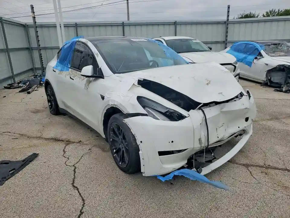 5YJYGDEE3LF017097 2020 TESLA MODEL Y-3