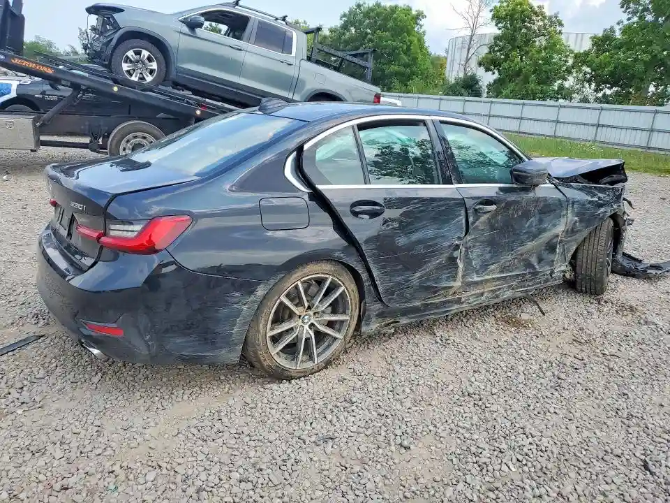 3MW5R7J04L8B38506 2020 BMW 3 SERIES-2