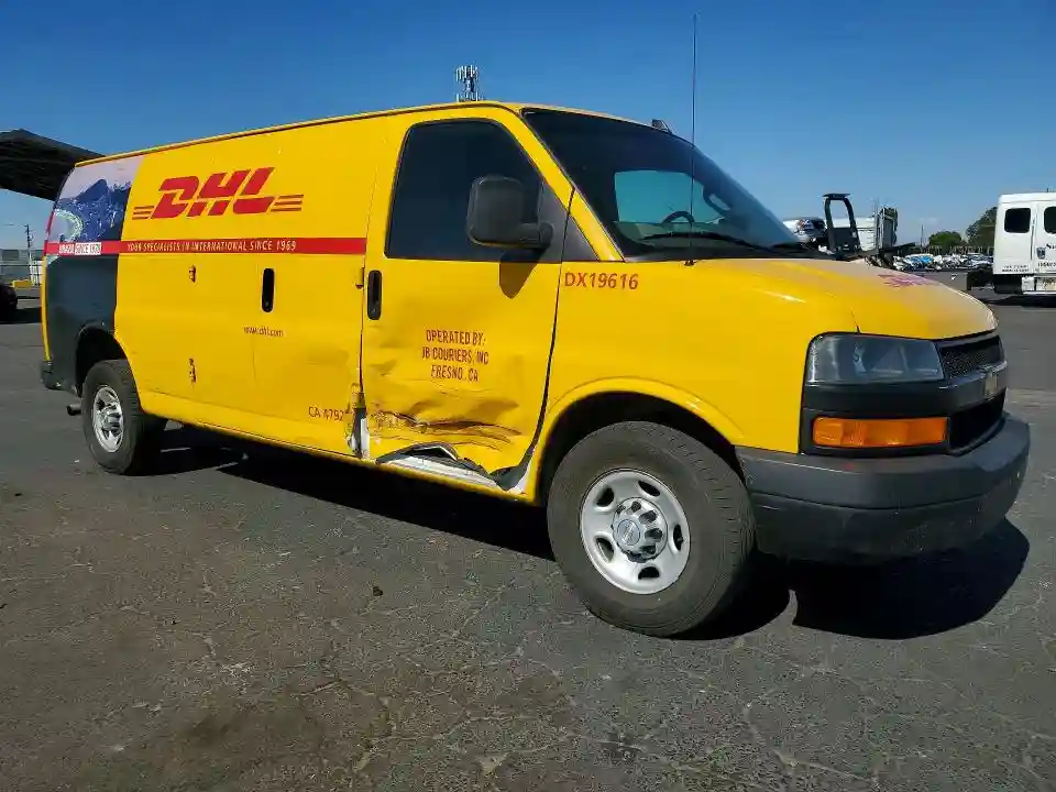 1GCWGBFP4J1325011 2018 CHEVROLET EXPRESS 25-3
