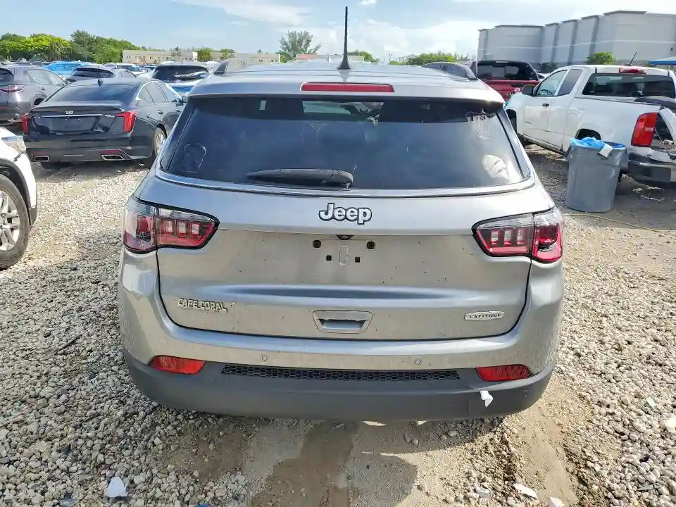3C4NJCBB7LT258008 2020 JEEP COMPASS-5