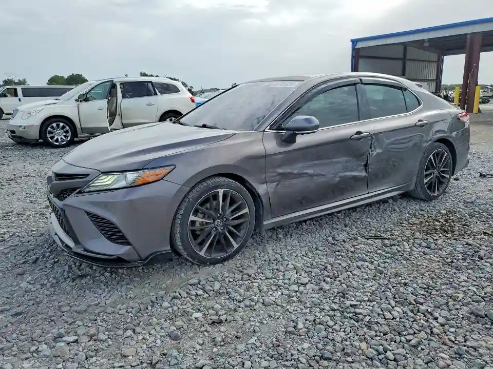 4T1B61HK6JU080803 2018 TOYOTA CAMRY-0