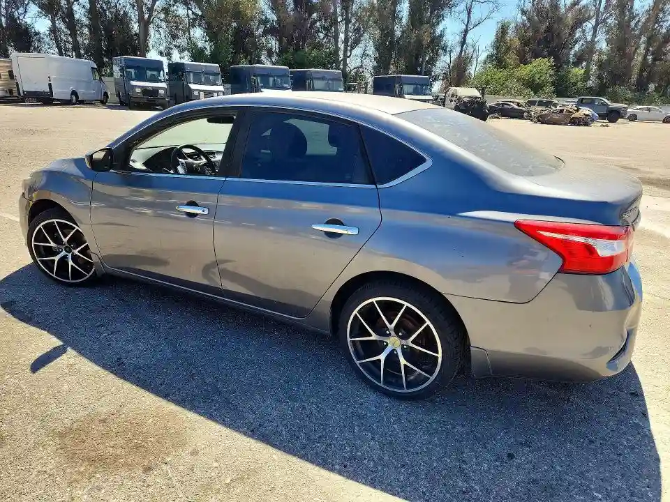 3N1AB7AP0HY299139 2017 NISSAN SENTRA-1