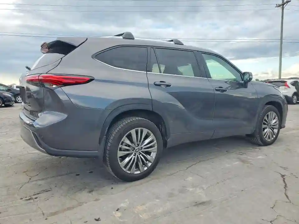 5TDKDRBH4RS538909 2024 TOYOTA HIGHLANDER-2