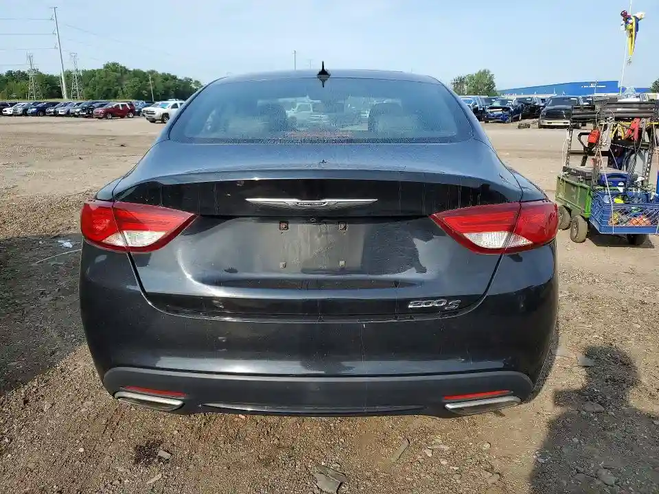 1C3CCCBG7FN678700 2015 CHRYSLER 200-5