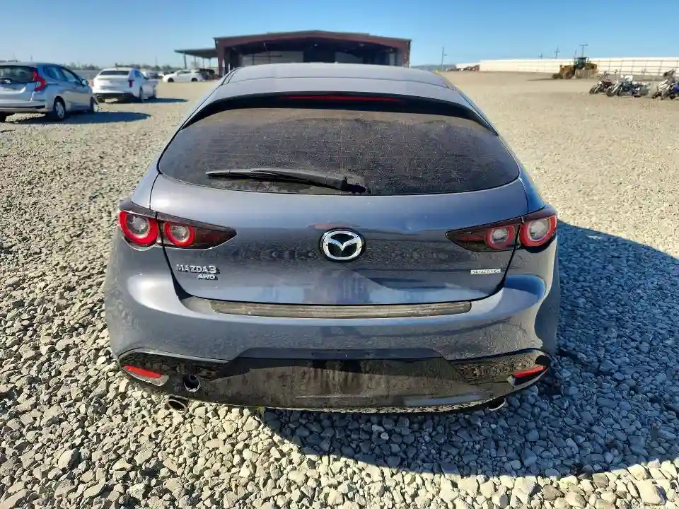 JM1BPBLM2S1777646 2025 MAZDA 3-5