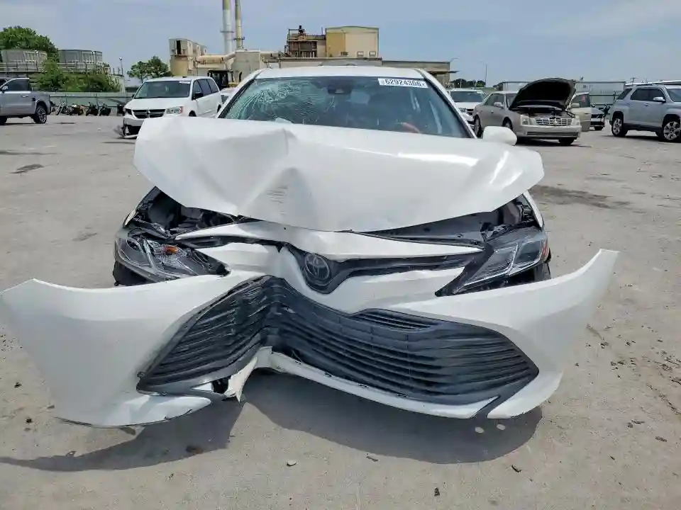 4T1C11AK9LU346900 2020 TOYOTA CAMRY-4
