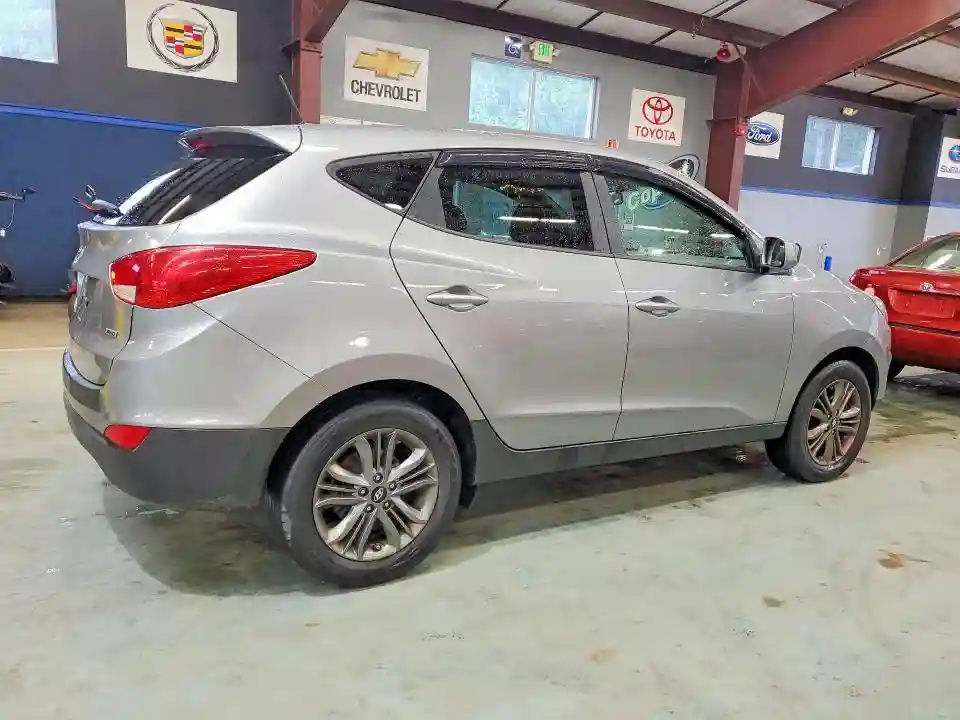 KM8JTCAFXFU102189 2015 HYUNDAI TUCSON-2