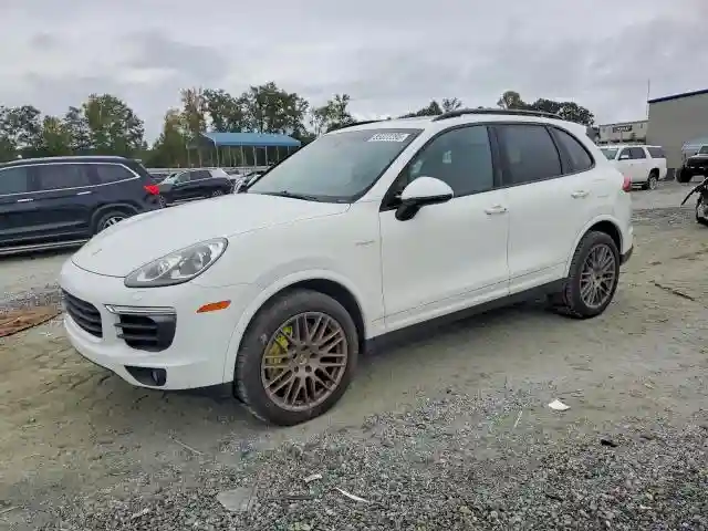 WP1AE2A27HLA70329 2017 PORSCHE CAYENNE-0