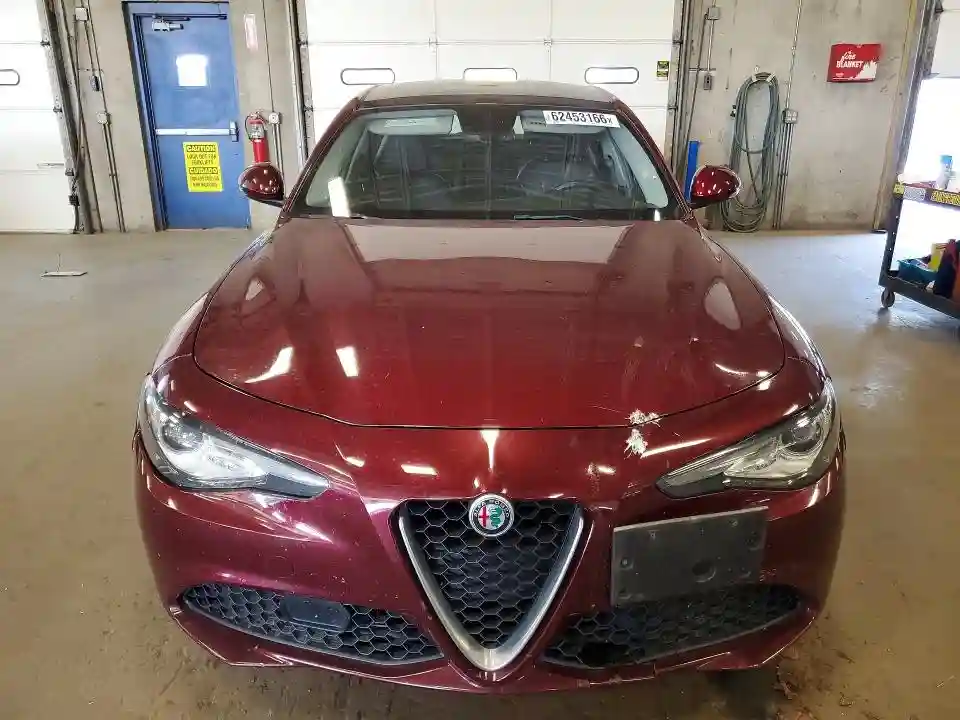 ZARFAEDN8H7558407 2017 ALFA ROMEO GIULIA-4