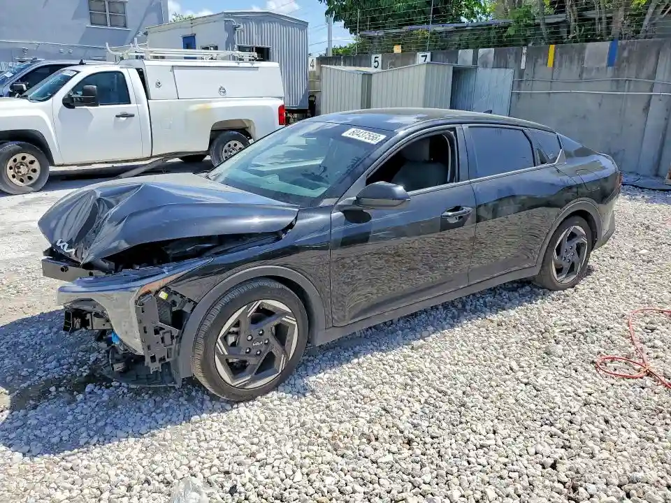 3KPFU4DEXSE110902 2025 KIA K4-0