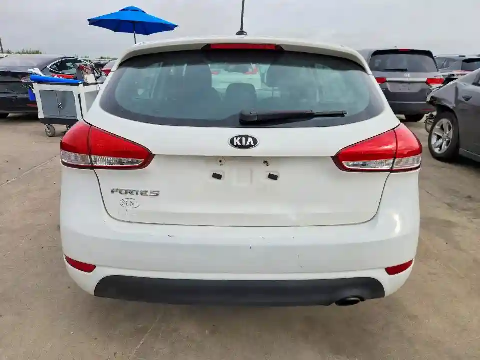 KNAFK5A87H5718209 2017 KIA FORTE-5