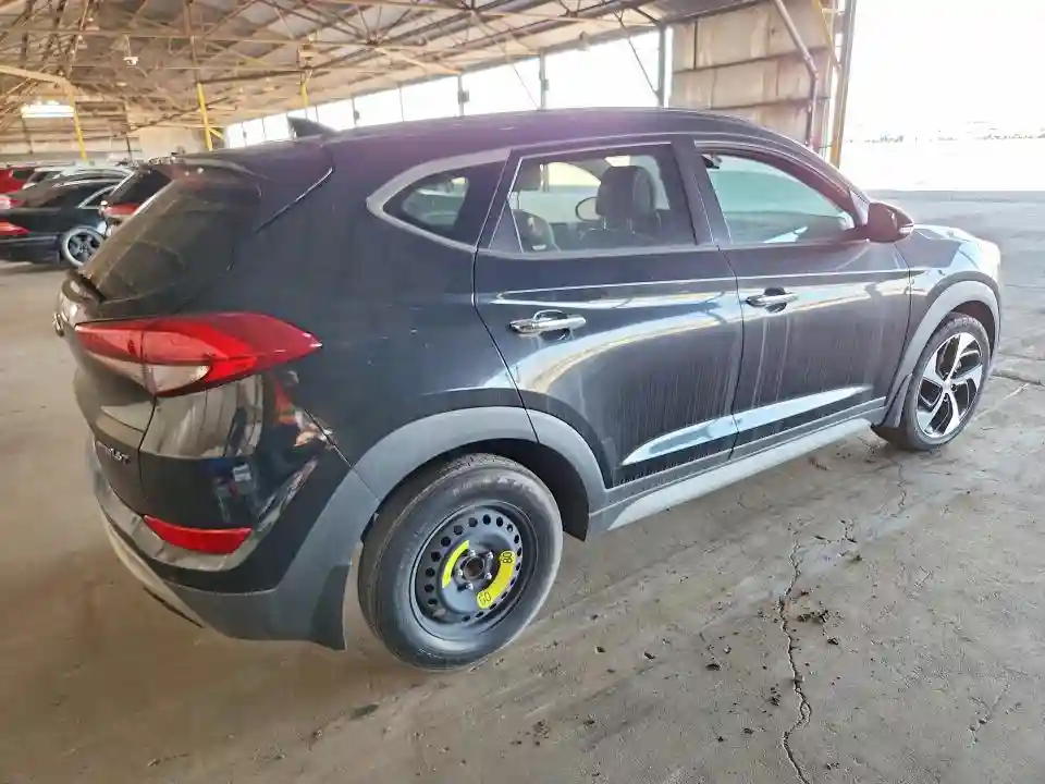 KM8J33A23HU467992 2017 HYUNDAI TUCSON-2