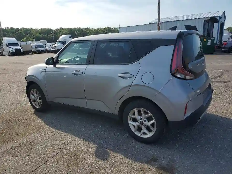 KNDJ23AU0P7876053 2023 KIA SOUL-1