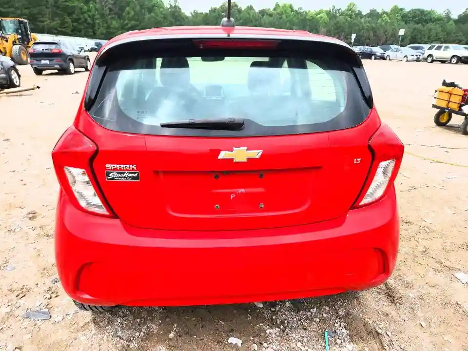 KL8CD6SA3MC748023 2021 CHEVROLET SPARK-5
