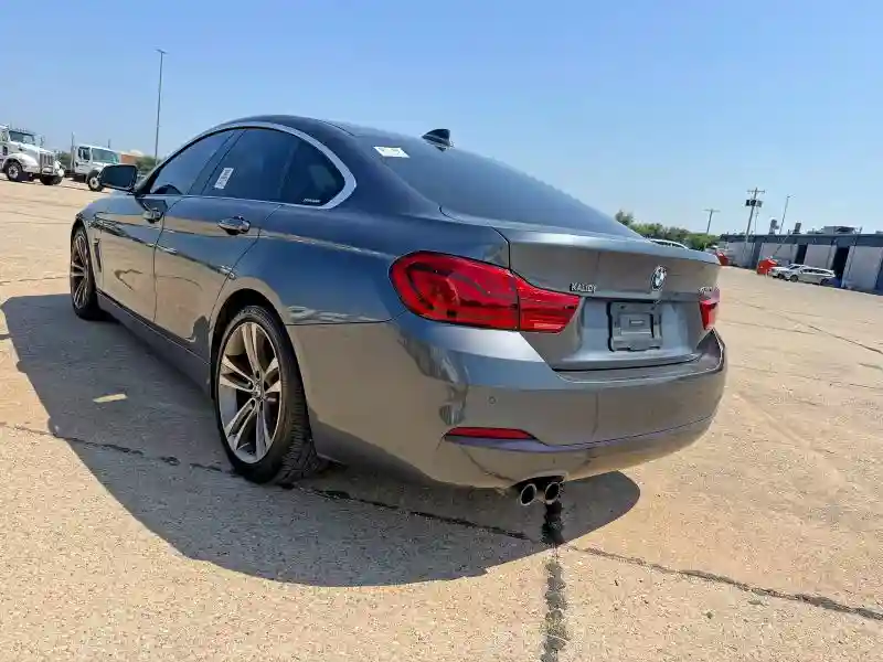 WBA4J1C59KBM13521 2019 BMW 4 SERIES-2