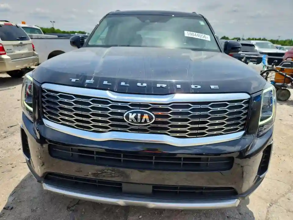 5XYP64HC8LG010471 2020 KIA TELLURIDE-4
