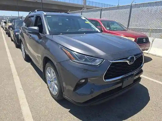 5TDDZRBH1LS018507 2020 TOYOTA HIGHLANDER-0