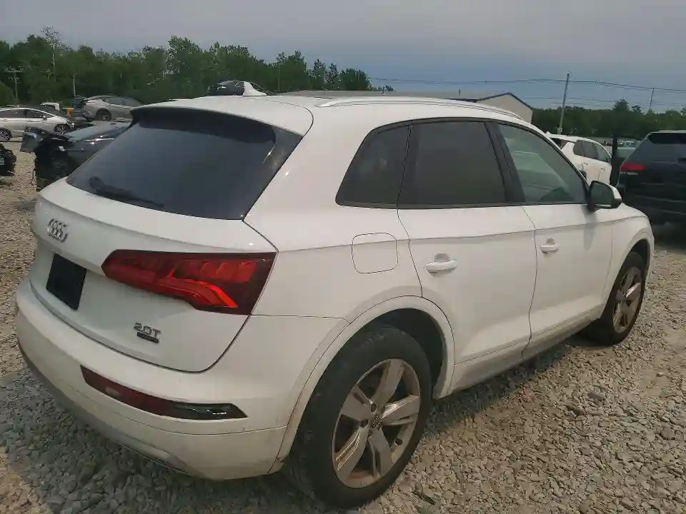 WA1ANAFY7J2018522 2018 AUDI Q5-2