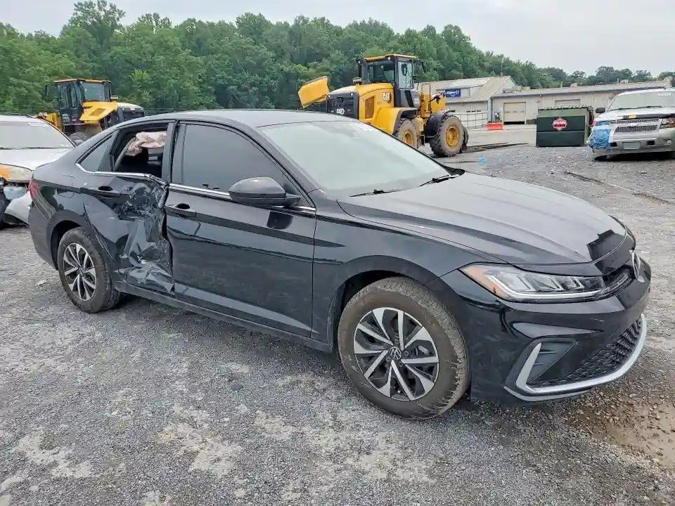 3VW5X7BU1SM033788 2025 VOLKSWAGEN JETTA-3