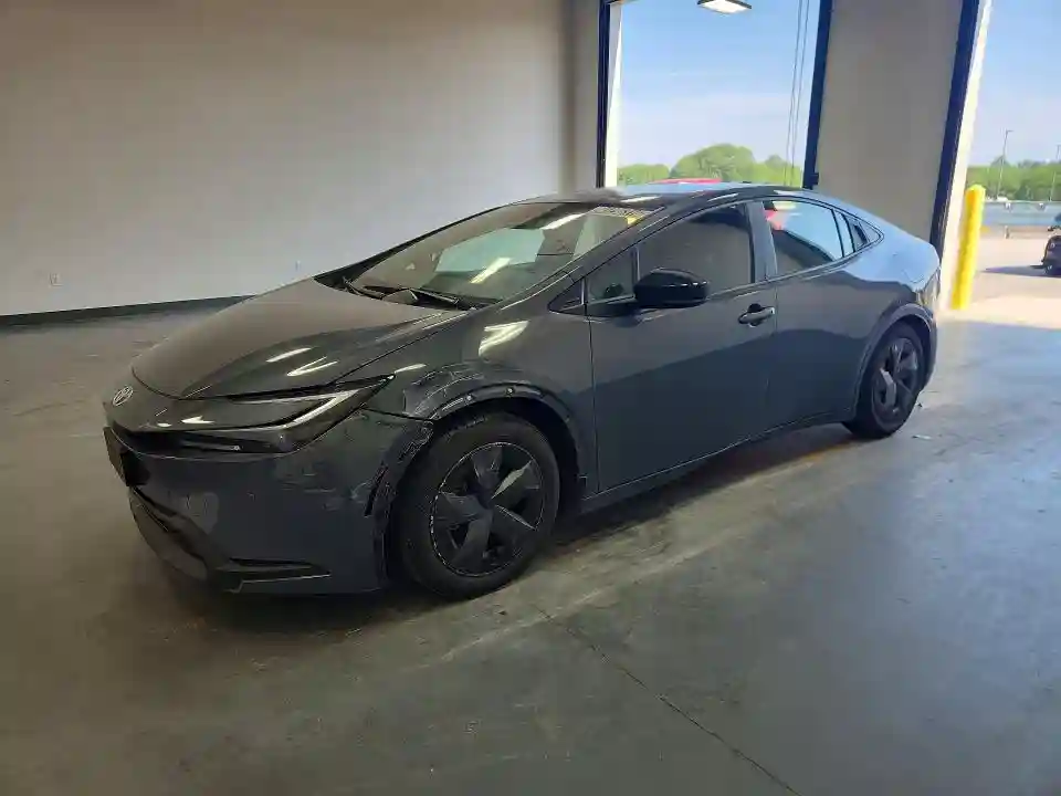 JTDACAAU6P3005036 2023 TOYOTA PRIUS-0