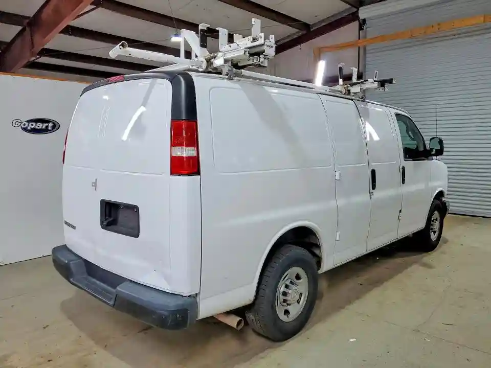1GCWGAFP1L1209990 2020 CHEVROLET EXPRESS-2