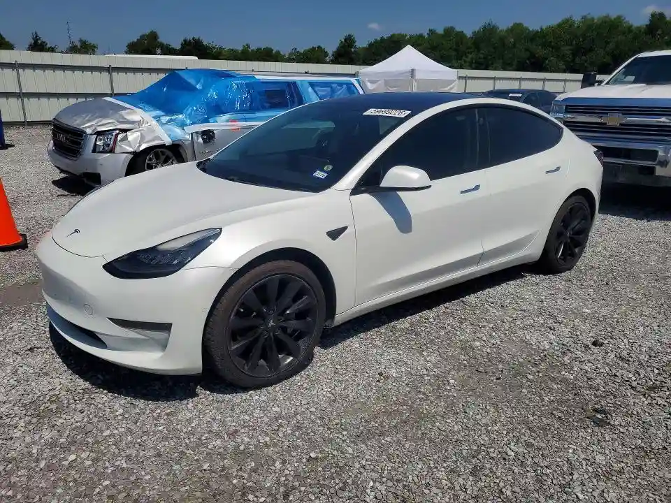 5YJ3E1EA2JF014748 2018 TESLA MODEL 3-0