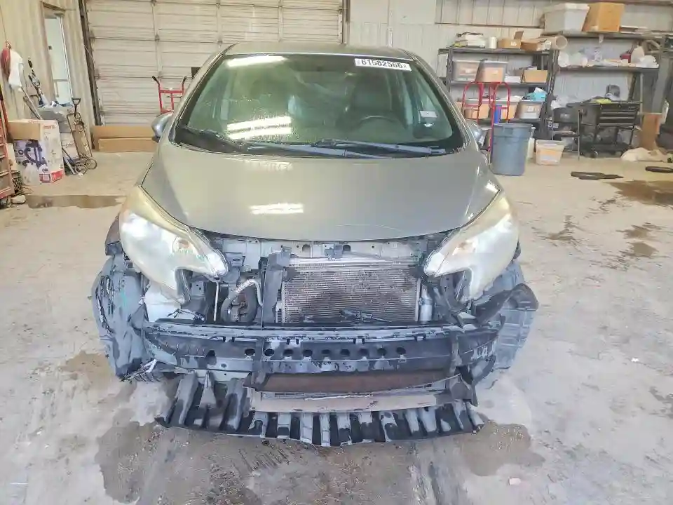 3N1CE2CP4FL380915 2015 NISSAN VERSA-4