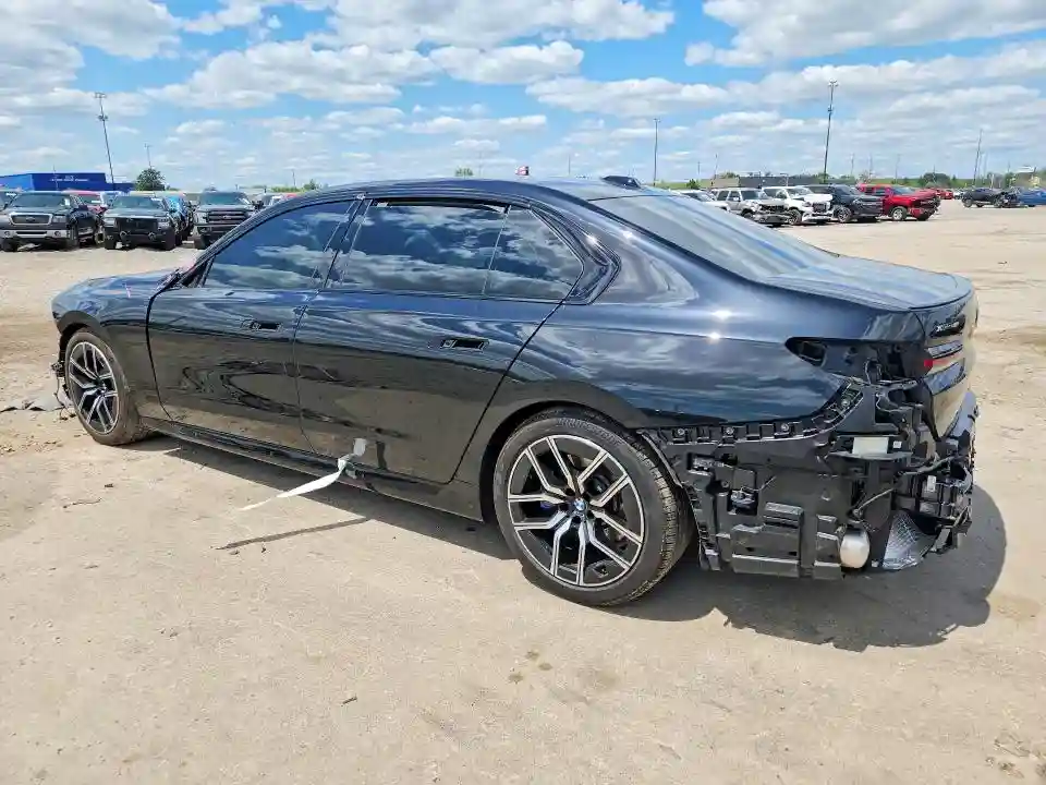 WBA33EH0XSCU52803 2025 BMW 7 SERIES-1