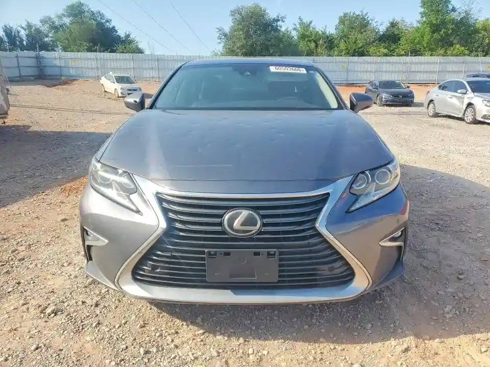 JTHBK1GG8G2215361 2016 LEXUS ES350-4