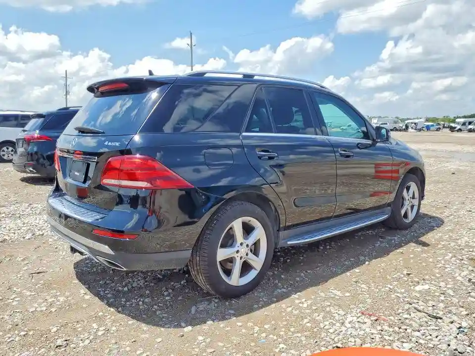 4JGDA5HB0GA703910 2016 MERCEDES-BENZ GLE-CLASS-2