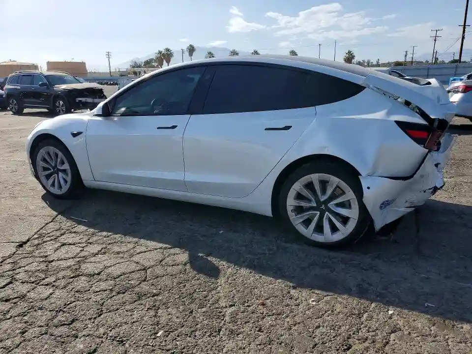 5YJ3E1EB2MF877465 2021 TESLA MODEL 3-1