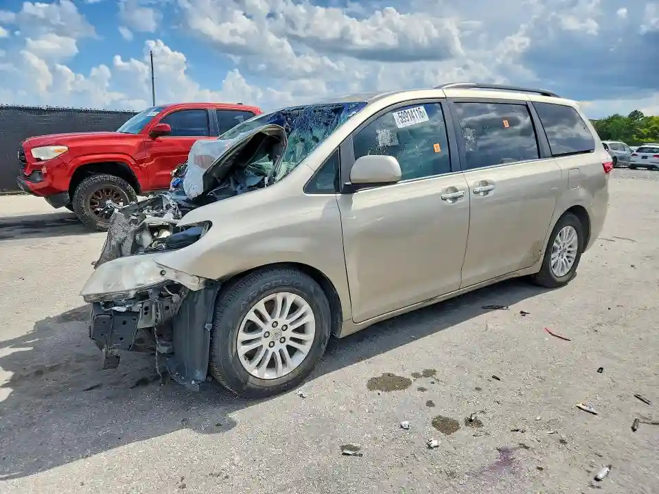 5TDYK3DC9FS662099 2015 TOYOTA SIENNA-0