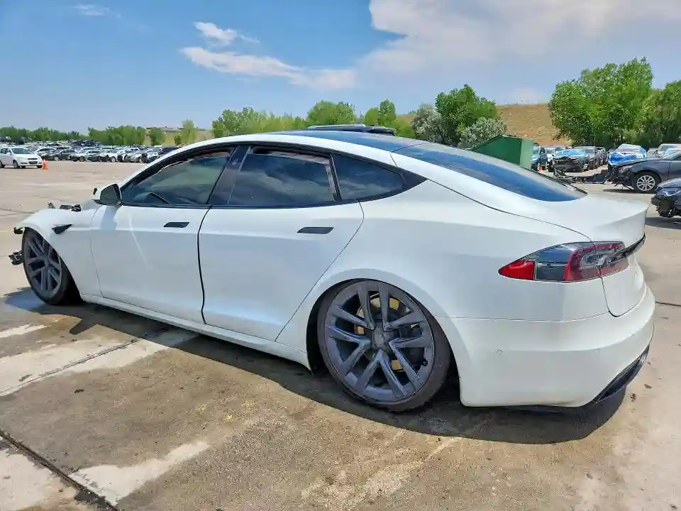5YJSA1E59NF468060 2022 TESLA MODEL S-1