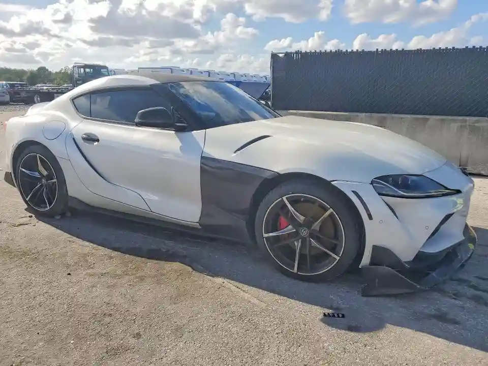 WZ1DB4C08LW025603 2020 TOYOTA GR SUPRA 3-3