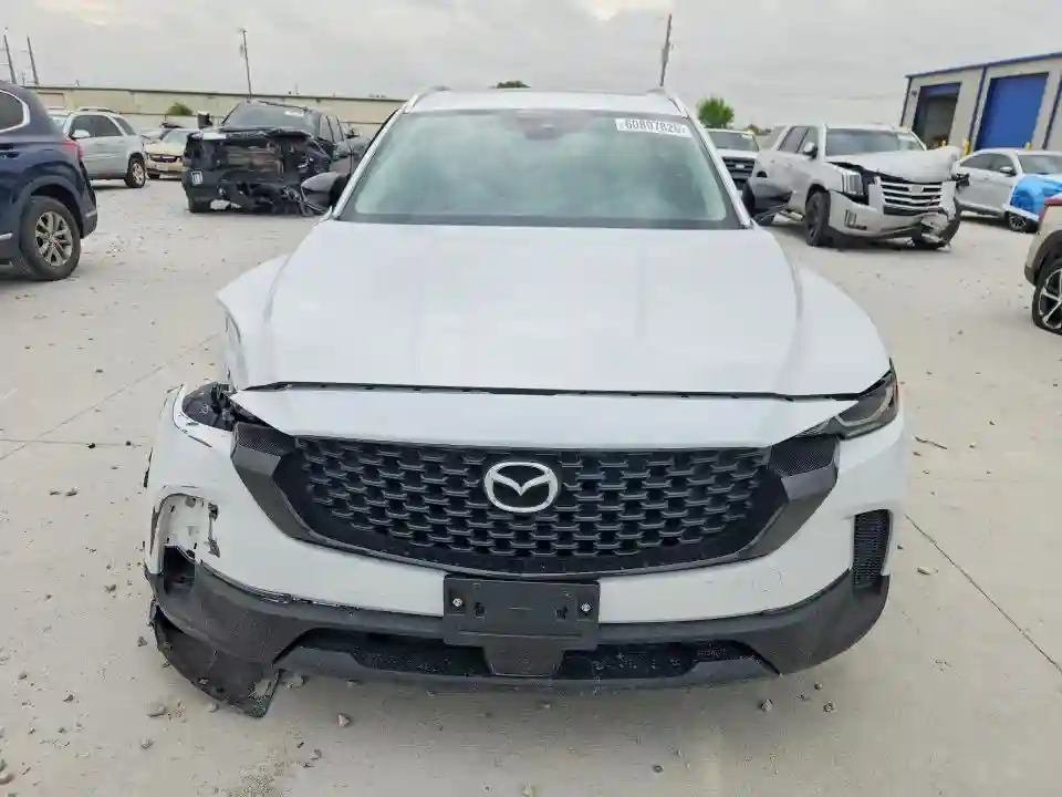 7MMVABCM1PN106905 2023 MAZDA CX-50-4