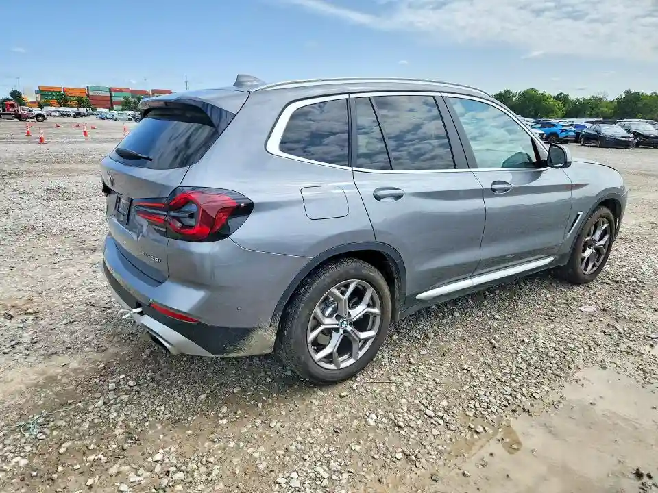 WBX57DP09RN297142 2024 BMW X3-2