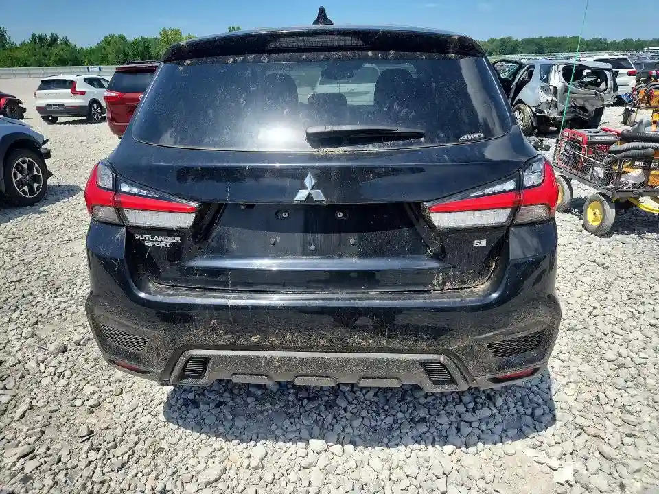 JA4ARUAU3MU023090 2021 MITSUBISHI OUTLANDER-5