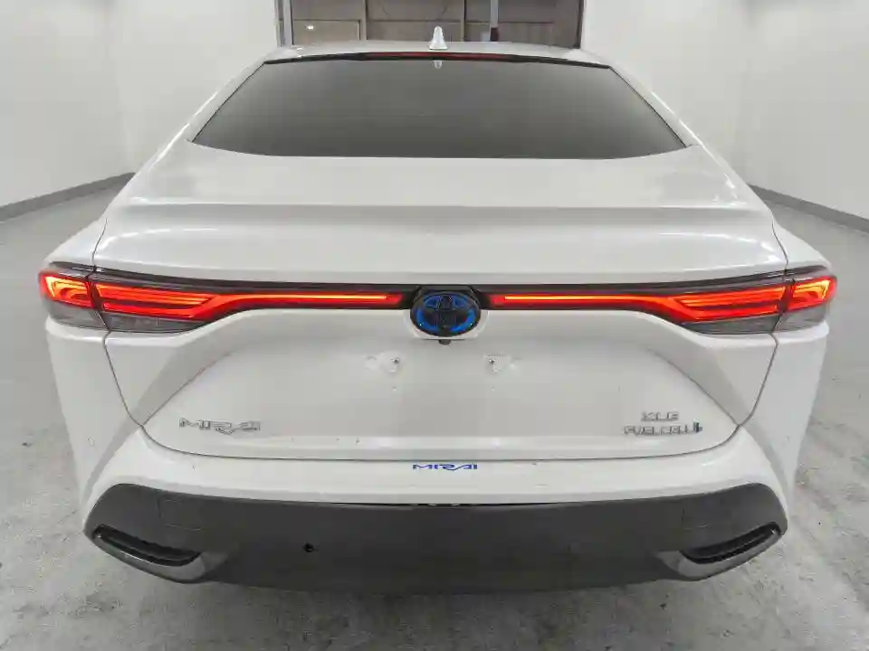 JTDAAAAA6NA004764 2022 TOYOTA MIRAI-5