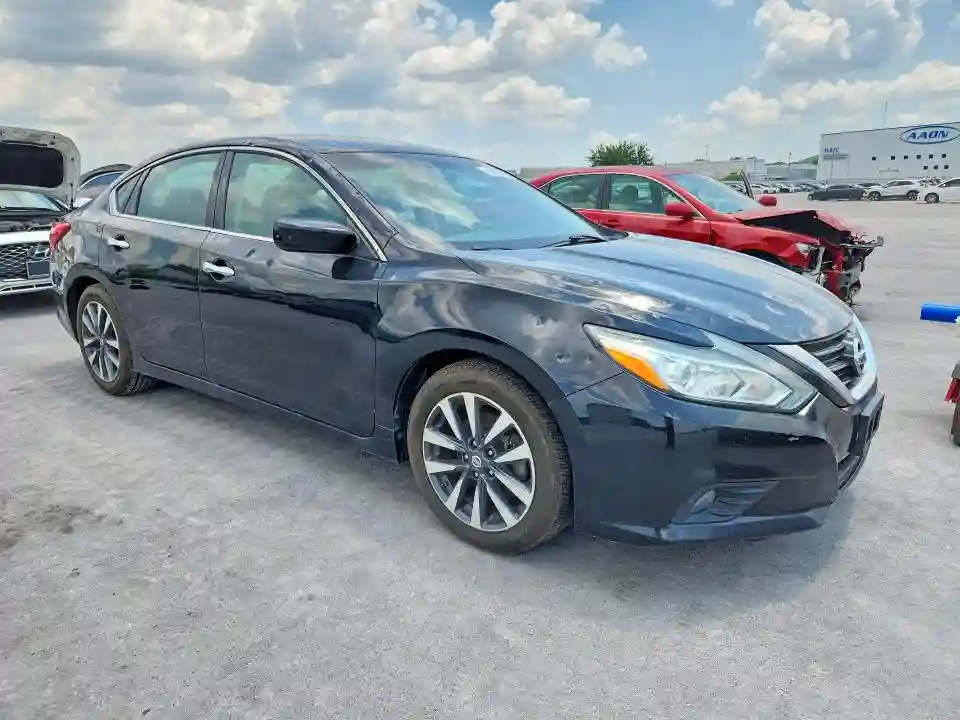 1N4AL3AP4HC204907 2017 NISSAN ALTIMA-3