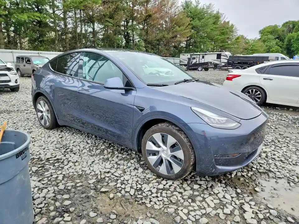 5YJYGDEE8LF031593 2020 TESLA MODEL Y-3