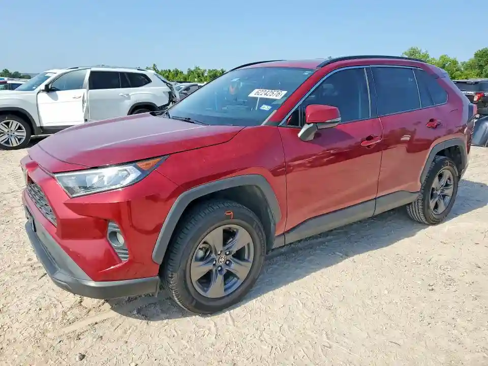 2T3W1RFV1MW175020 2021 TOYOTA RAV4-0