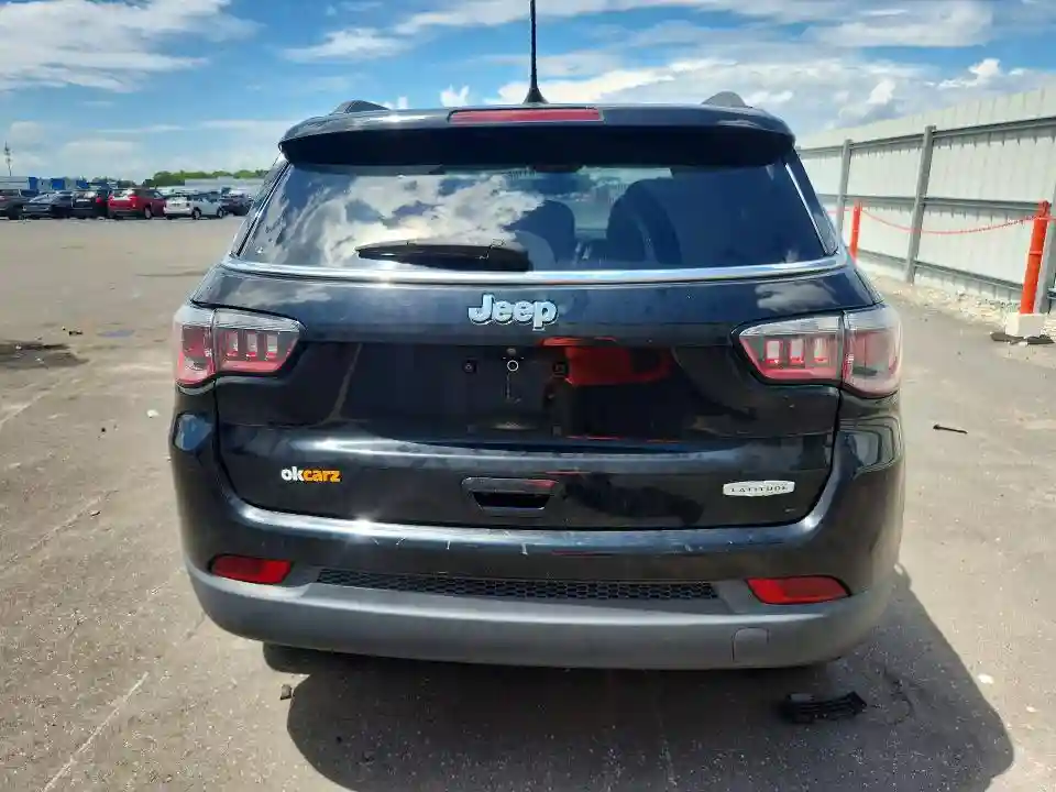 3C4NJCBB2KT815132 2019 JEEP COMPASS-5