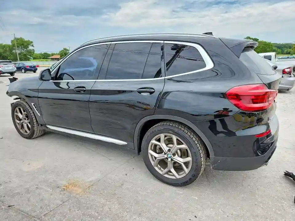 5UXTY3C00M9E77842 2021 BMW X3-1