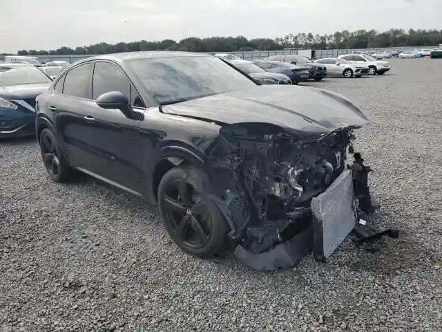 WP1BL2AY1RDA60275 2024 PORSCHE CAYENNE-3