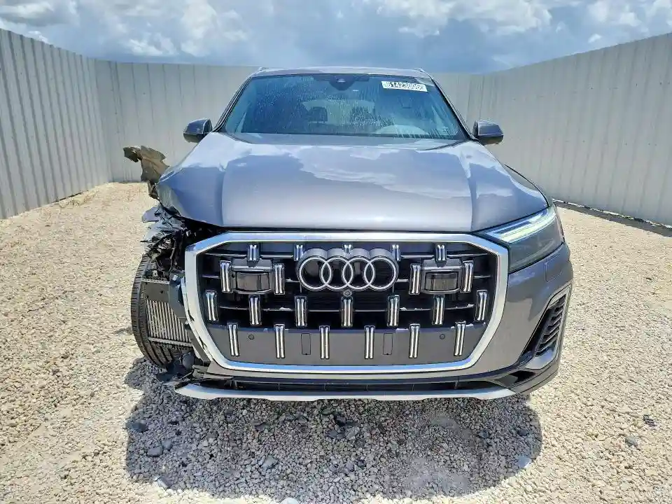 WA1LVBF76SD016904 2025 AUDI Q7-4