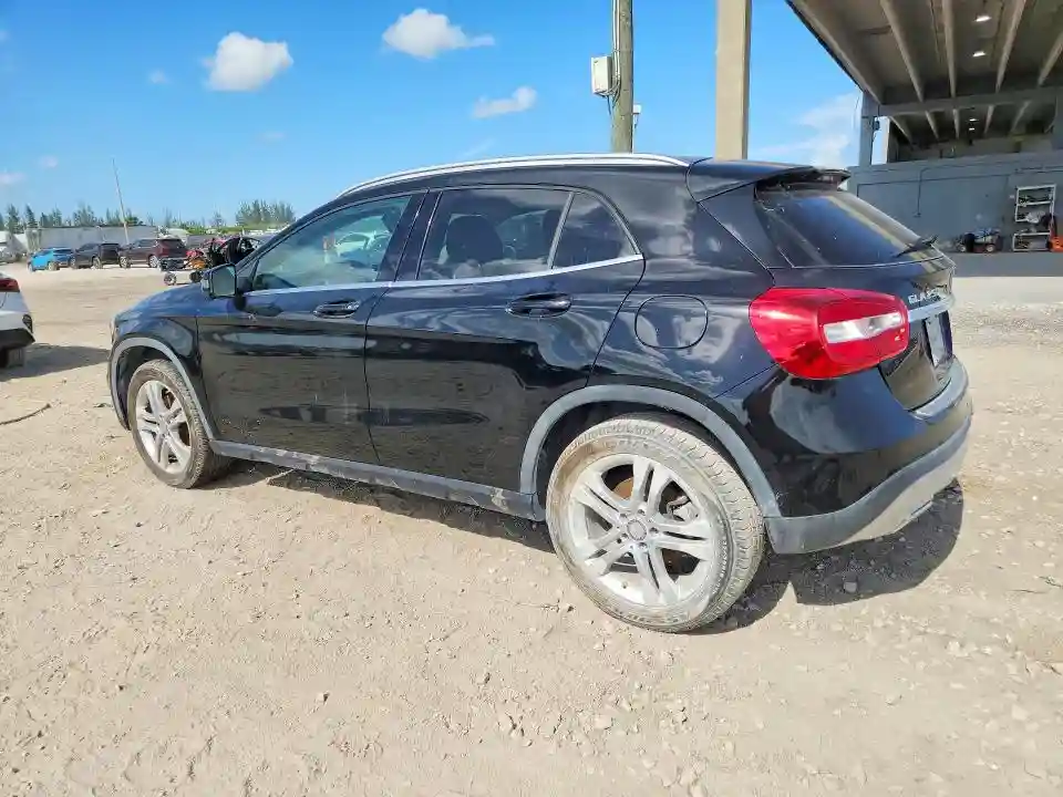WDCTG4GB0FJ038445 2015 MERCEDES-BENZ GLA 250 4M-1